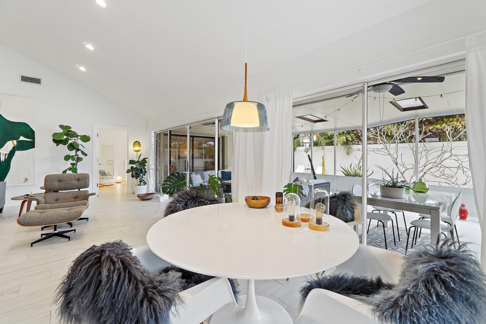 125 Harbourside Jupiter, FL 33477