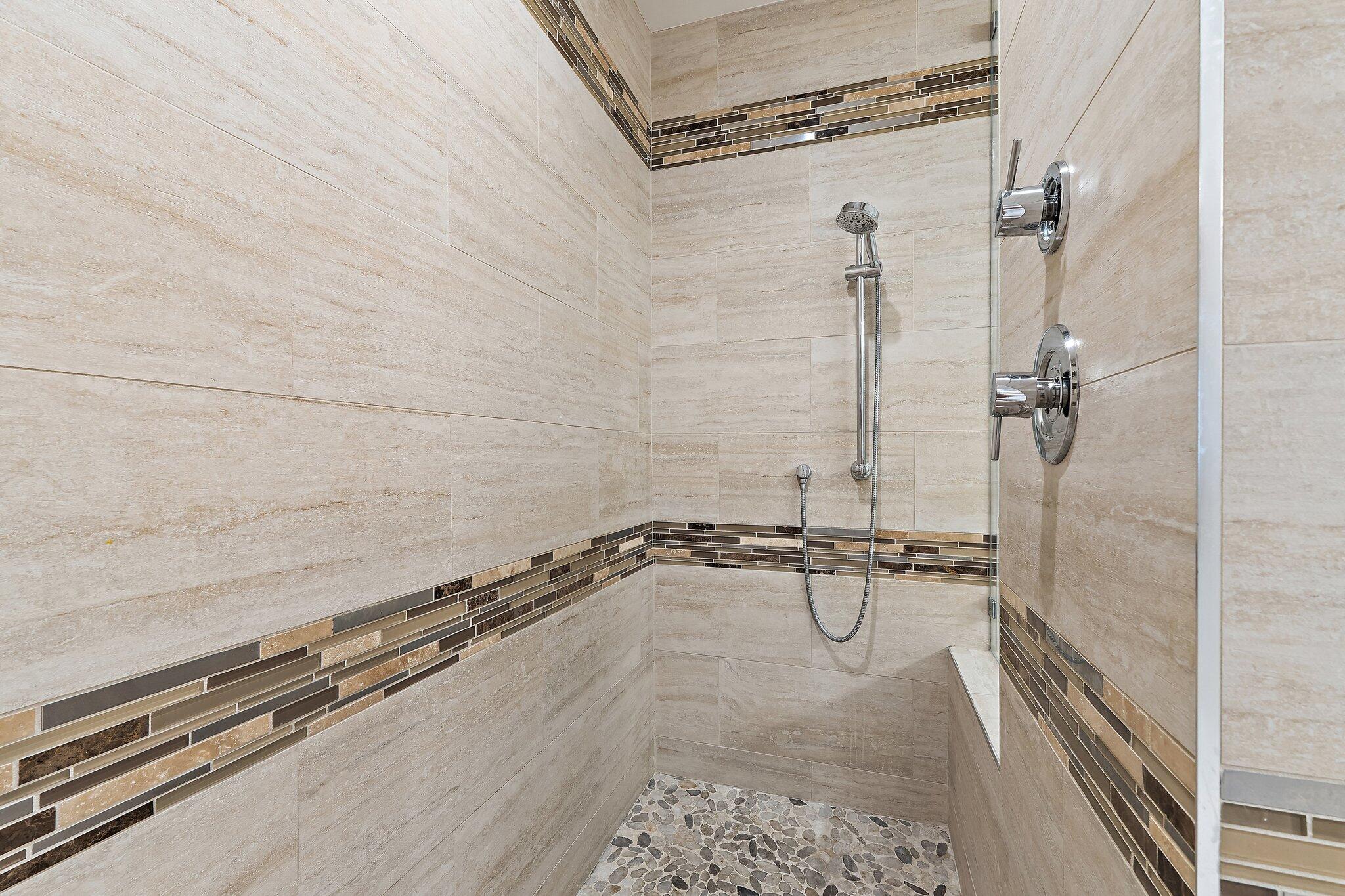 125 Harbourside Jupiter, FL 33477