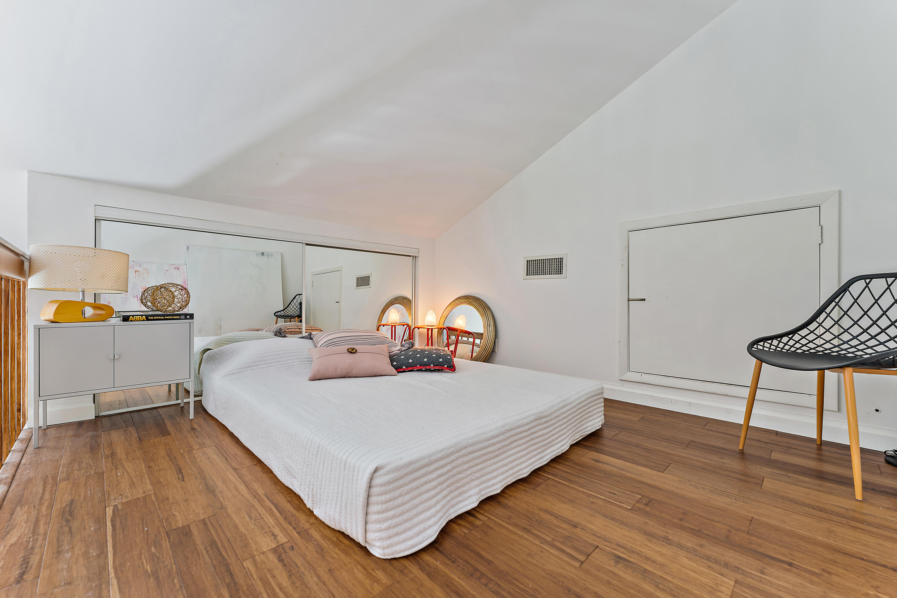 125 Harbourside Jupiter, FL 33477