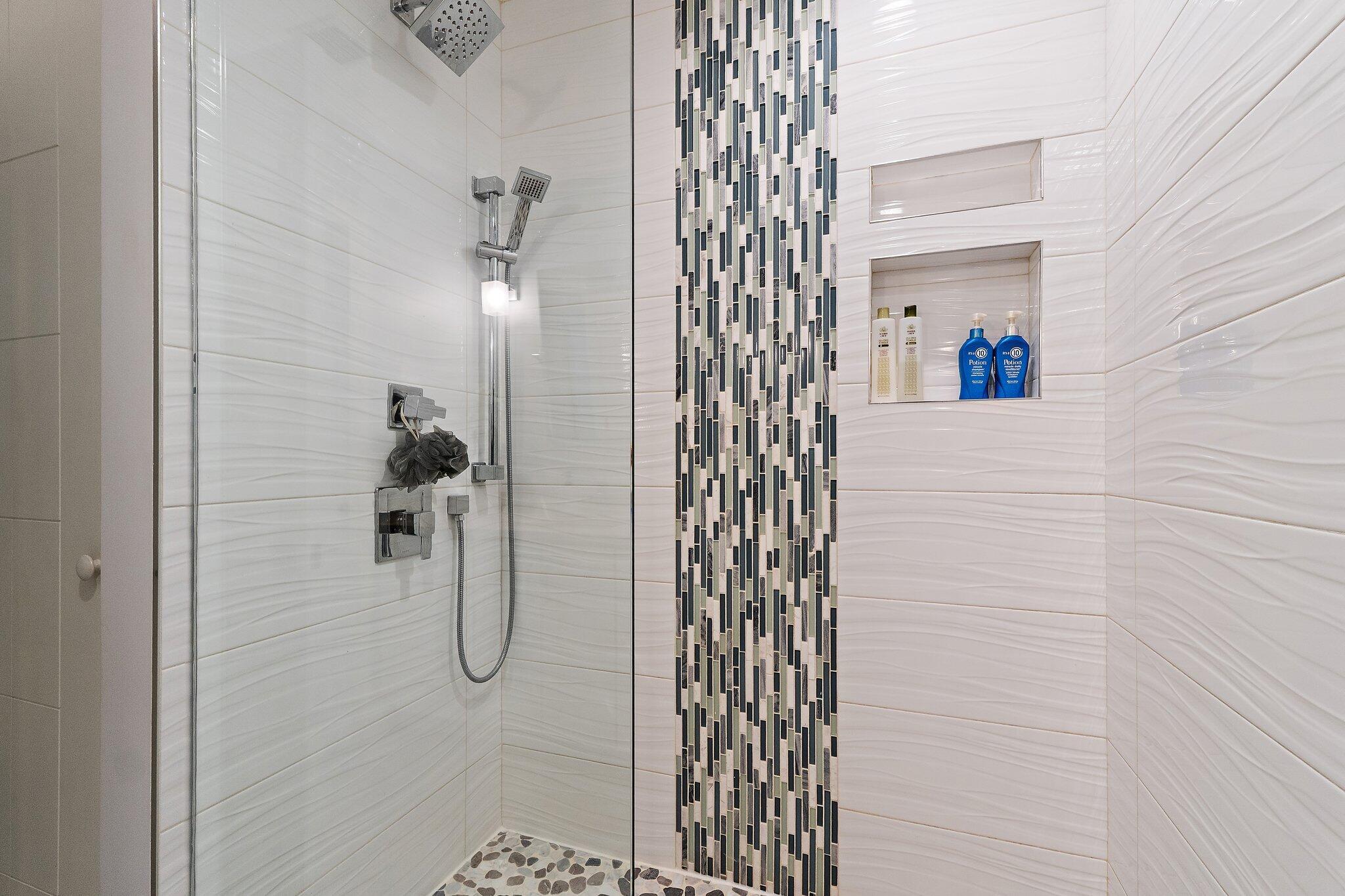 125 Harbourside Jupiter, FL 33477