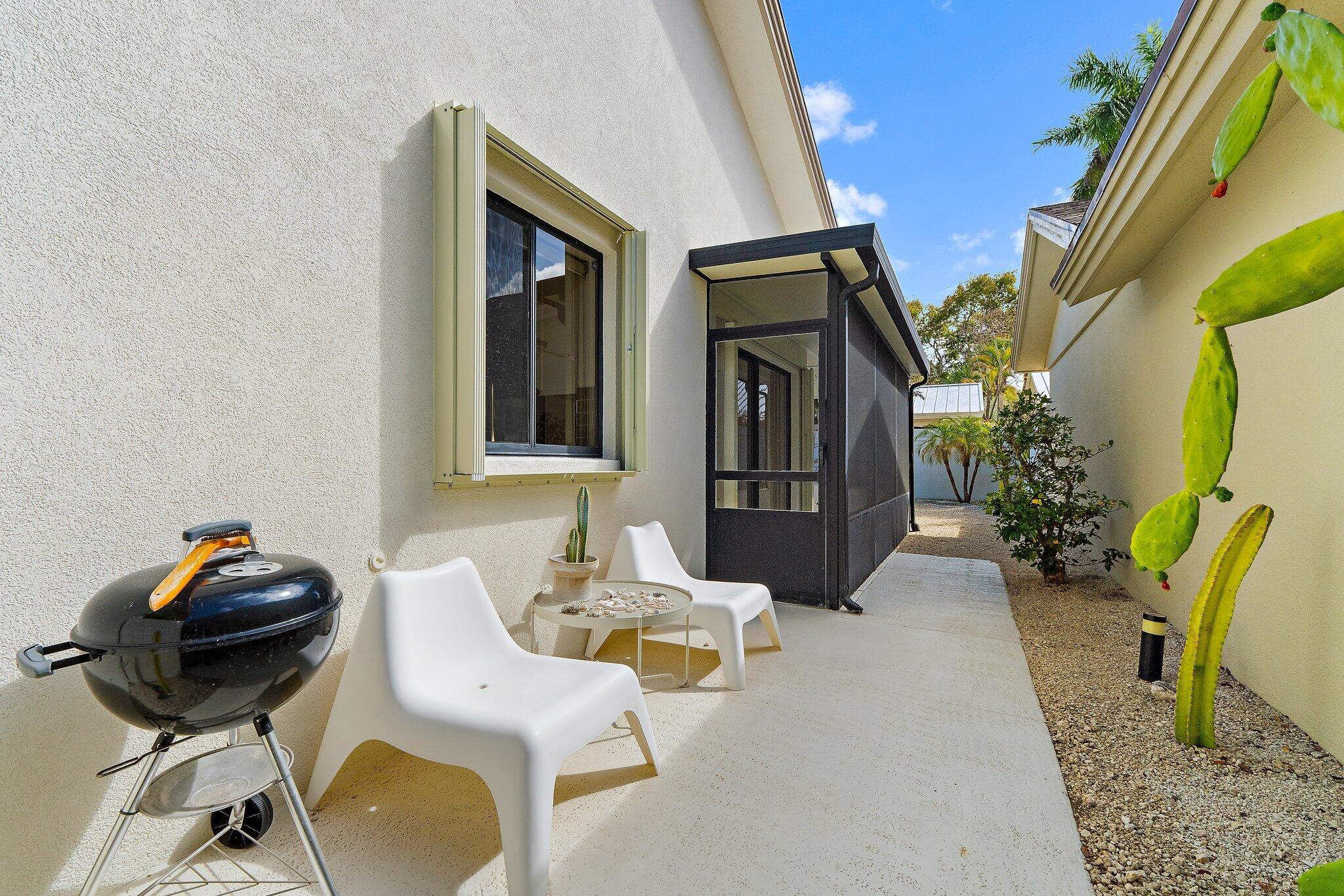 125 Harbourside Jupiter, FL 33477