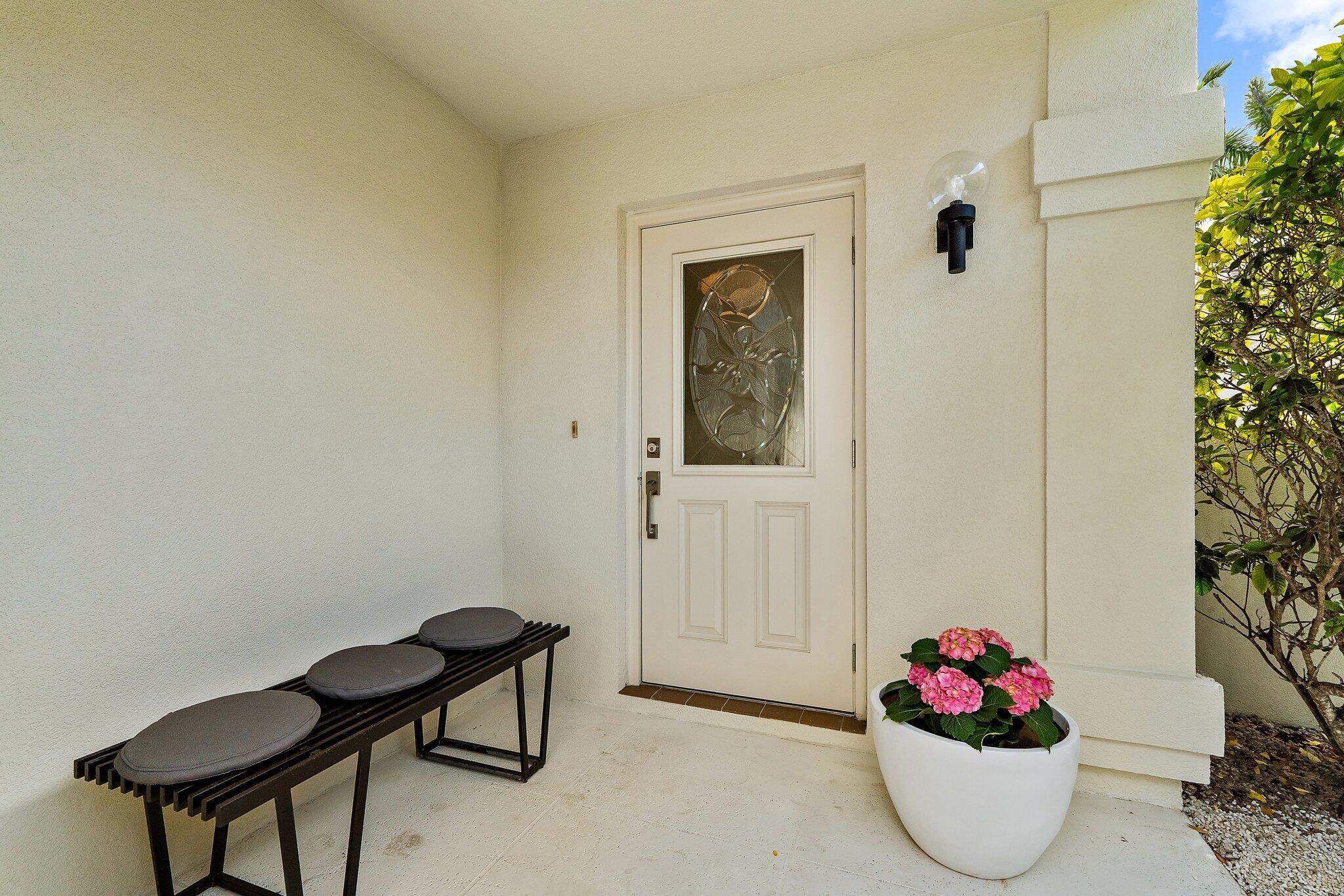 125 Harbourside Jupiter, FL 33477