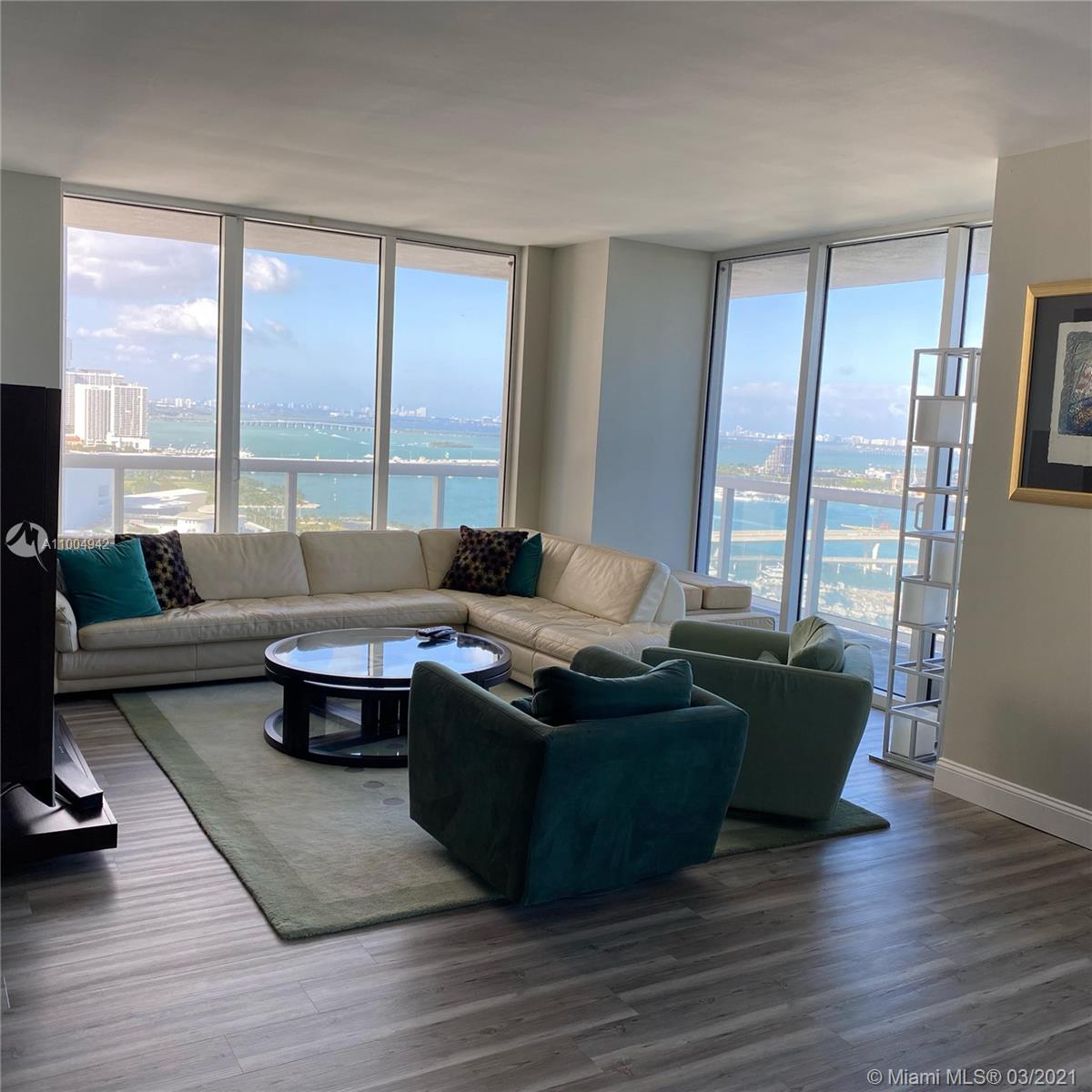 50 Biscayne Blvd #2802