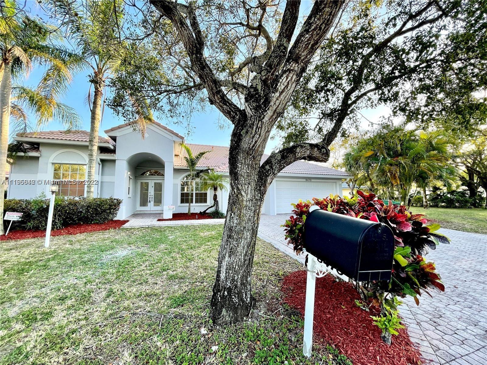 8470 NW 45th Mnr