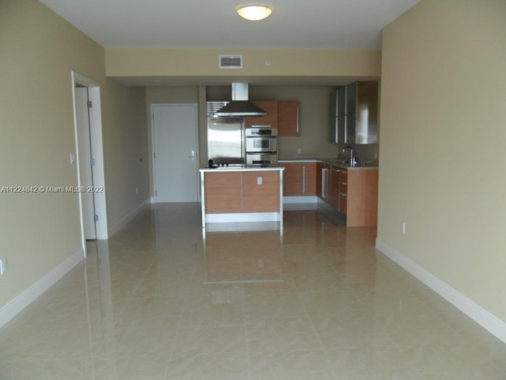 218 SE 14th St #2005 Miami, FL 33131