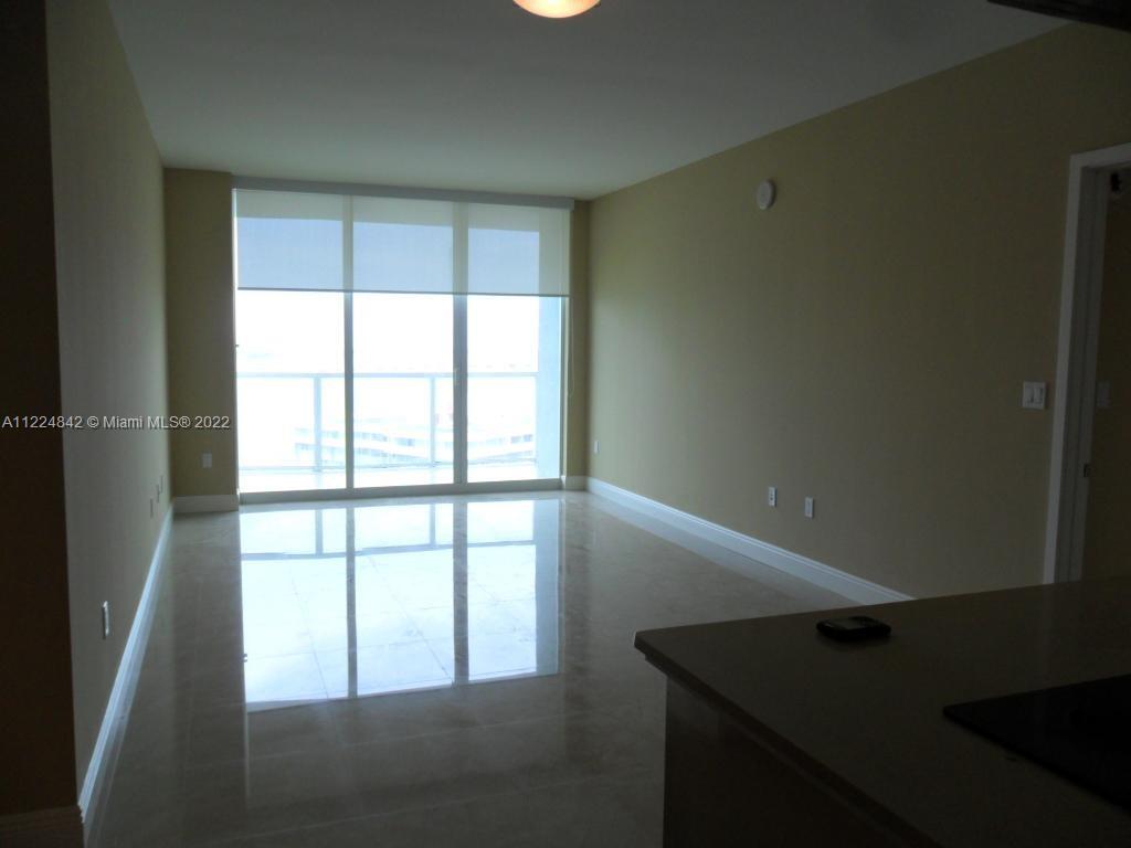 218 SE 14th St #2005 Miami, FL 33131