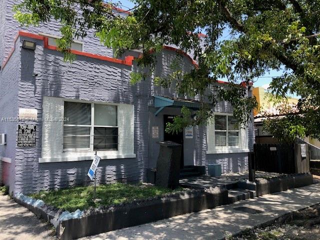 Duplex / Quad Plex / Triplex