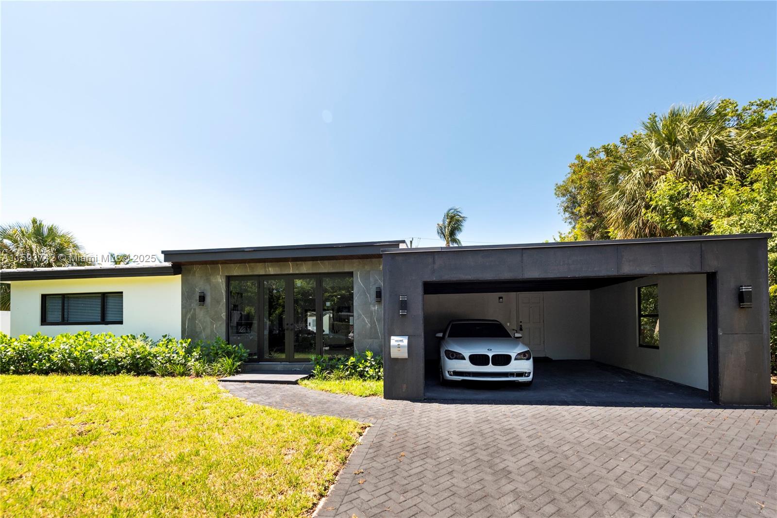 2308 SE 18th St Fort Lauderdale, FL 33316