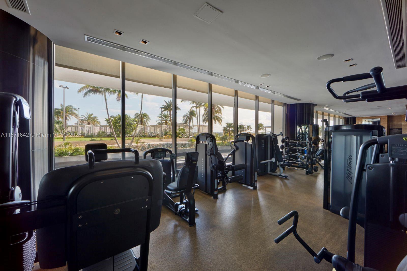image Apogee Condo29