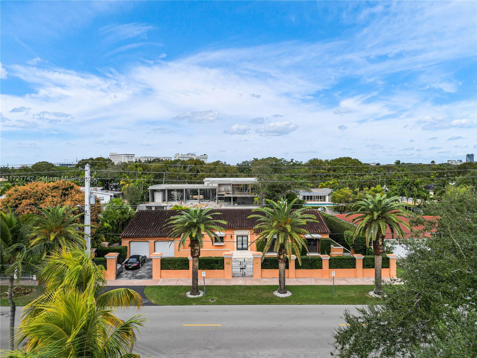 1181 S Alhambra Cir Coral Gables, FL 33146