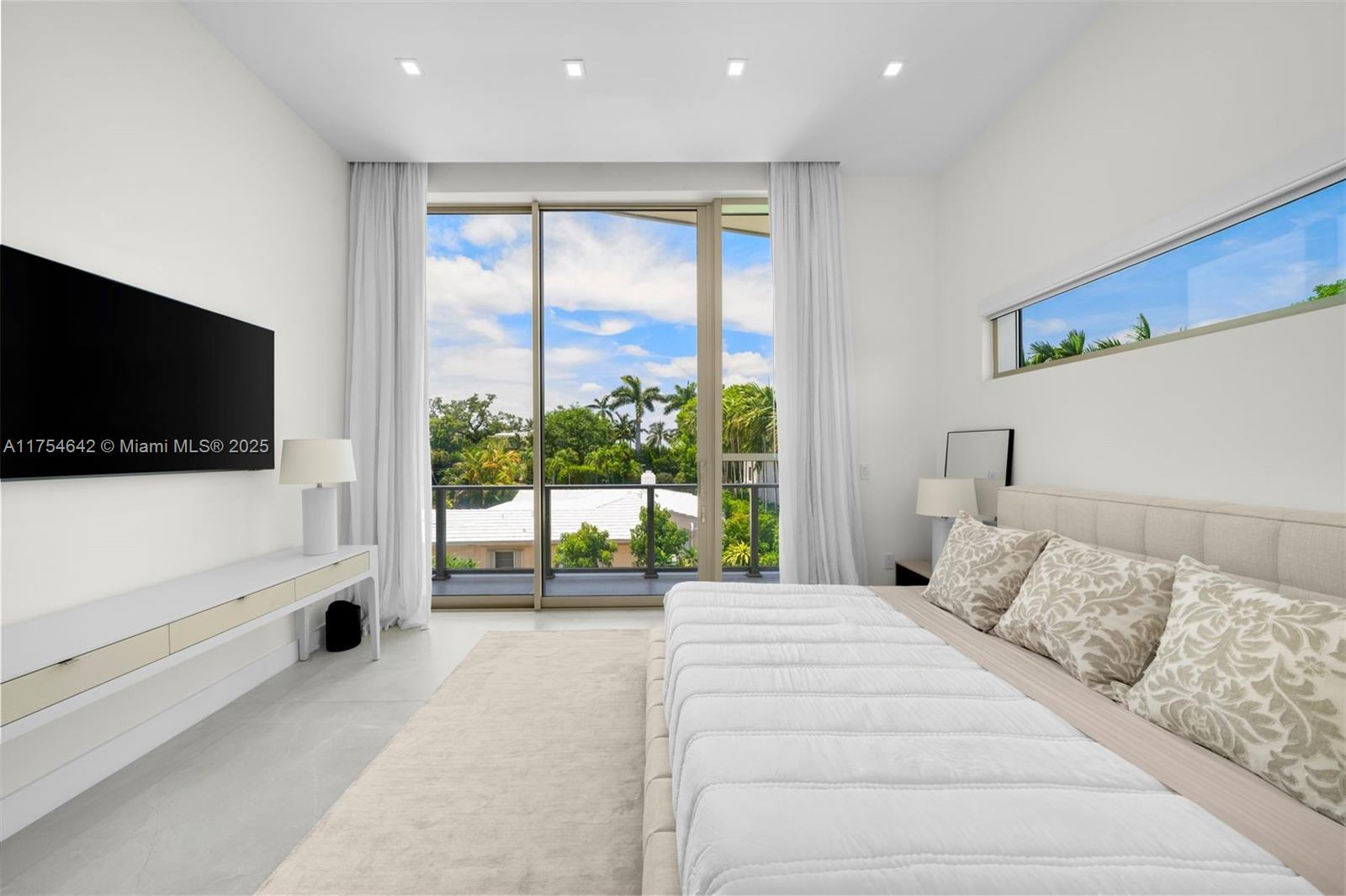 1201 W 47th St Miami Beach, FL 33140 1201 W 47th St Miami Beach, FL 33140