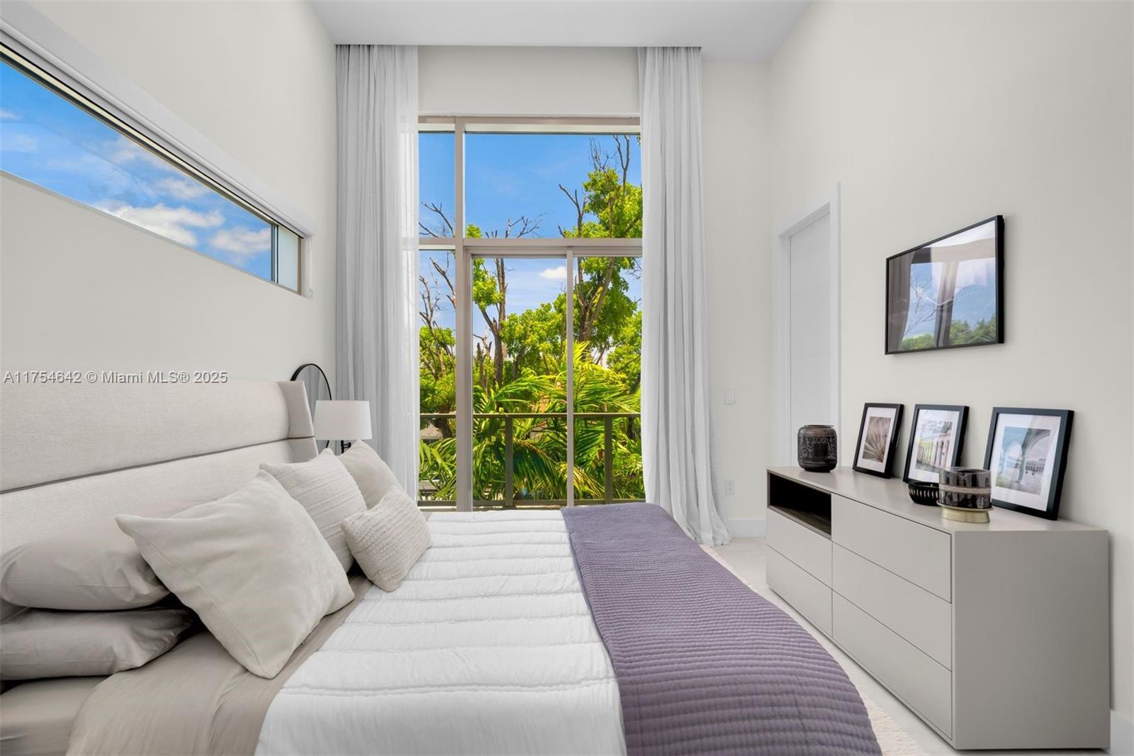 1201 W 47th St Miami Beach, FL 33140 1201 W 47th St Miami Beach, FL 33140