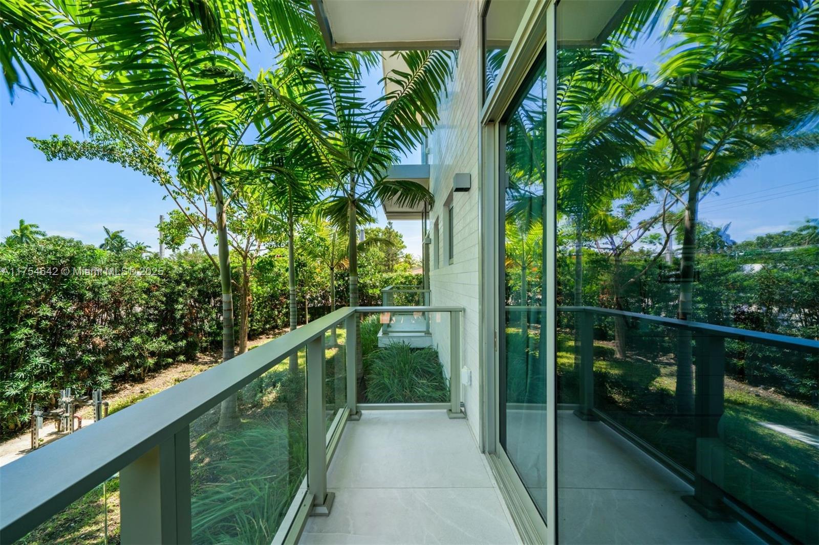 1201 W 47th St Miami Beach, FL 33140 1201 W 47th St Miami Beach, FL 33140