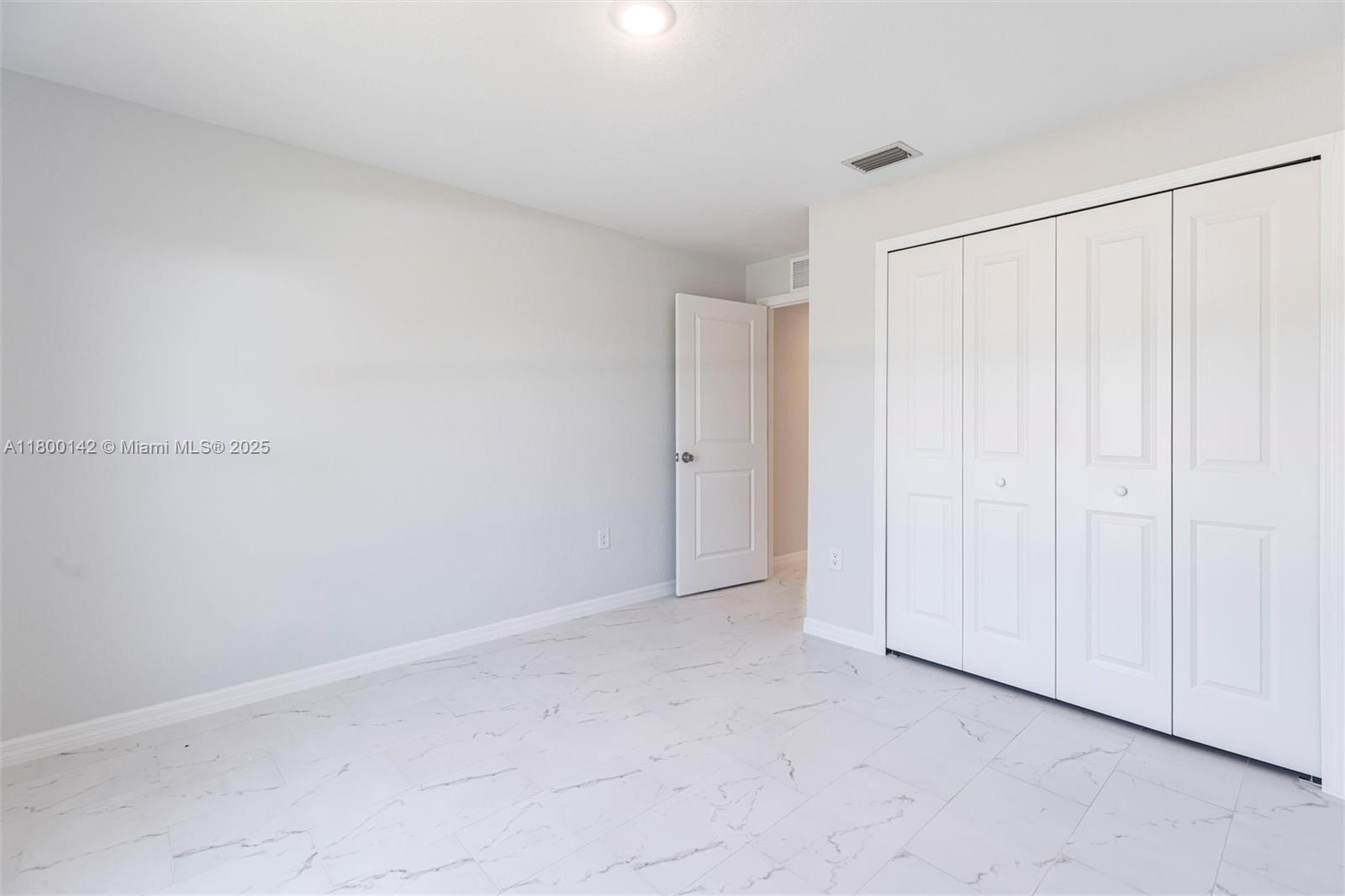 2004 Rosa Ct Lehigh Acres, FL 33972