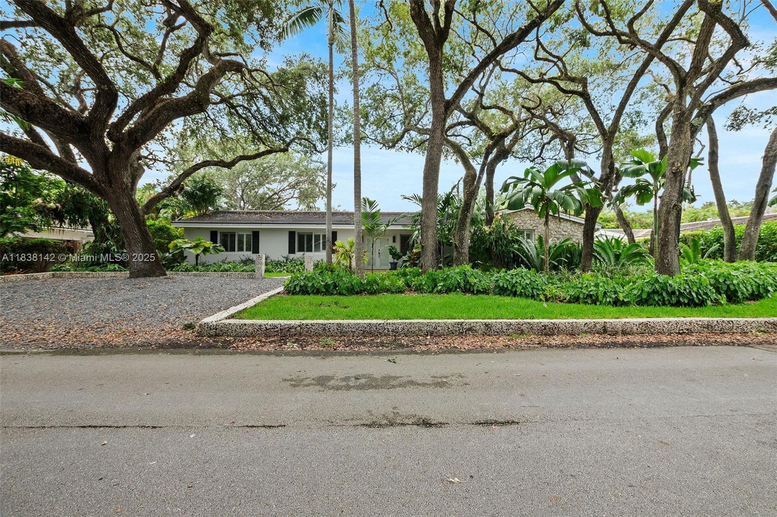 7830 SW 51st Ave