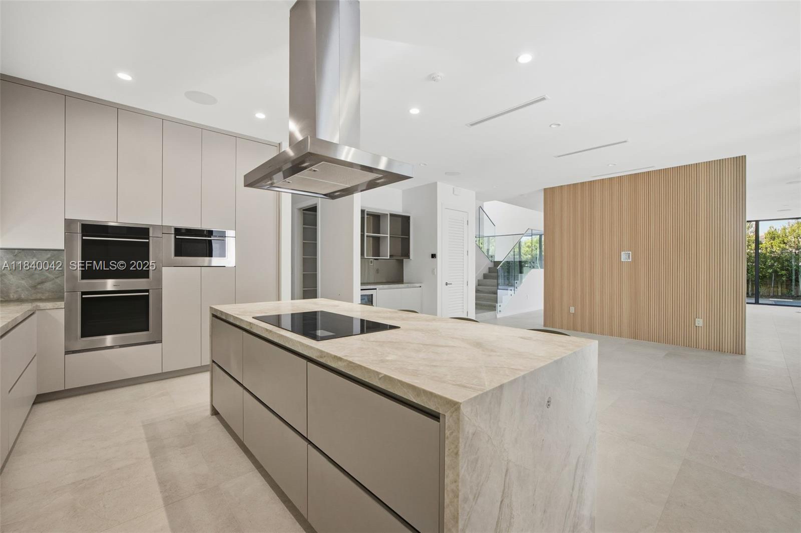 7965 SW 53rd Ave Miami, FL 33143