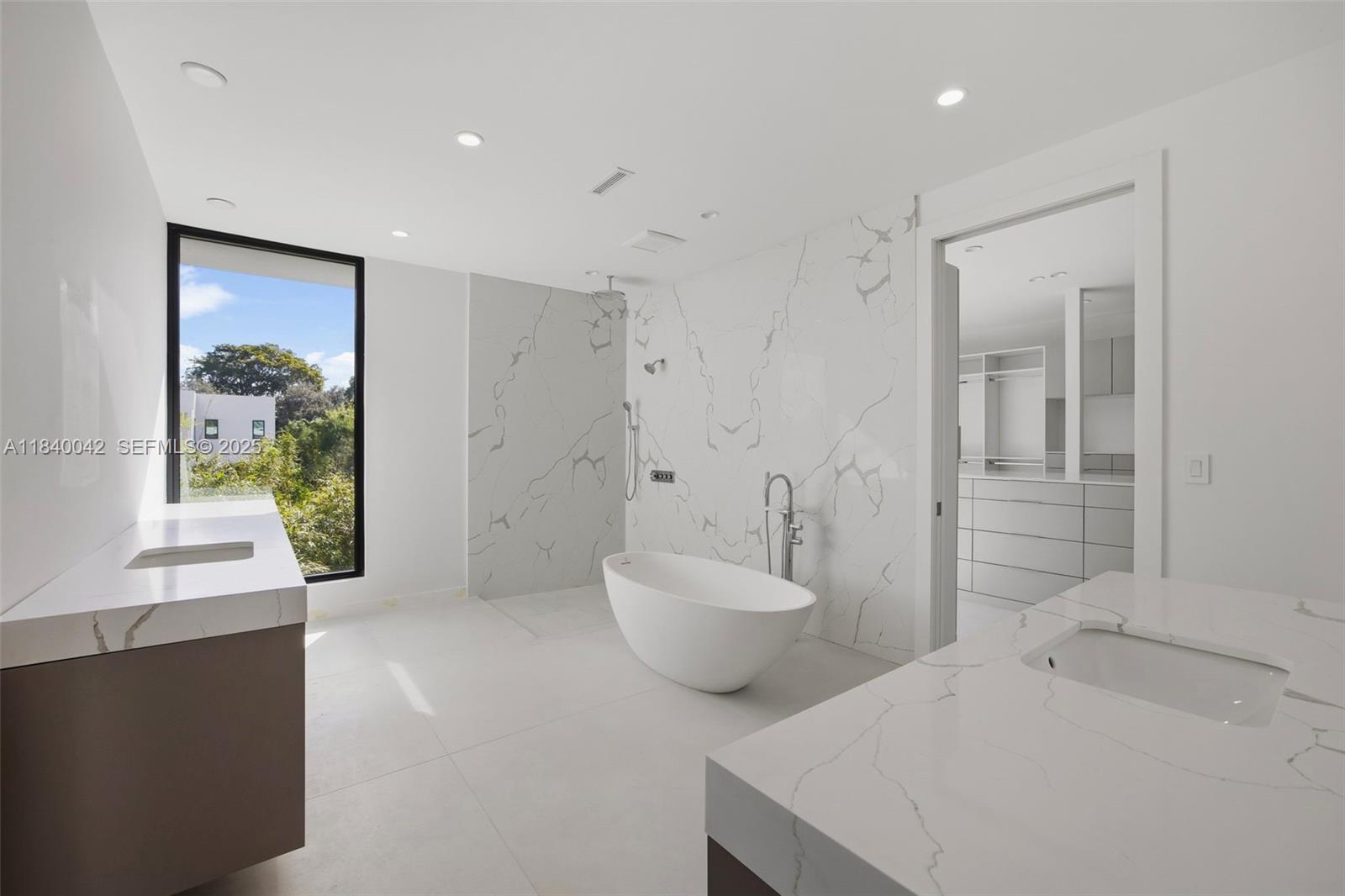 7965 SW 53rd Ave Miami, FL 33143