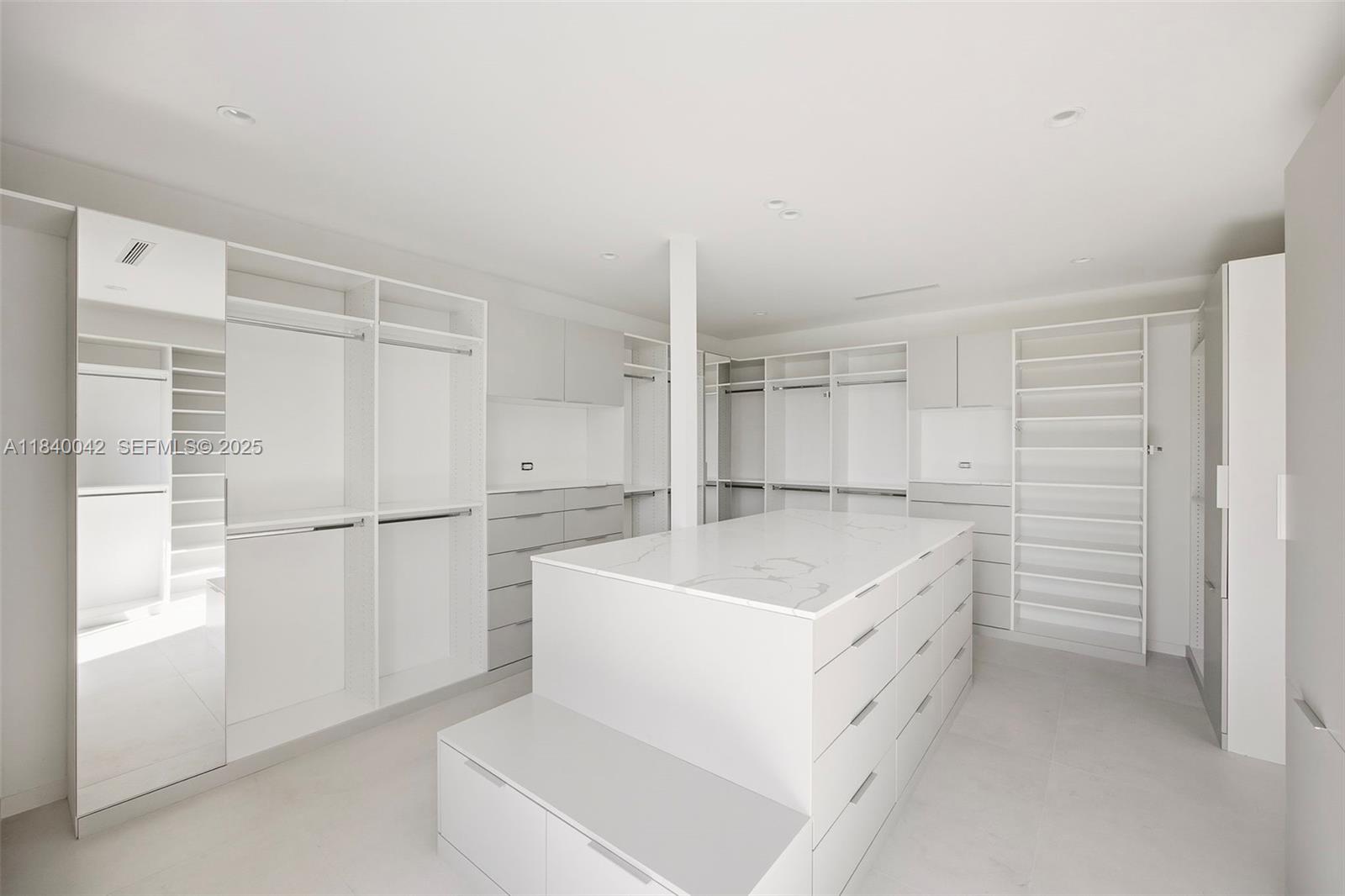 7965 SW 53rd Ave Miami, FL 33143