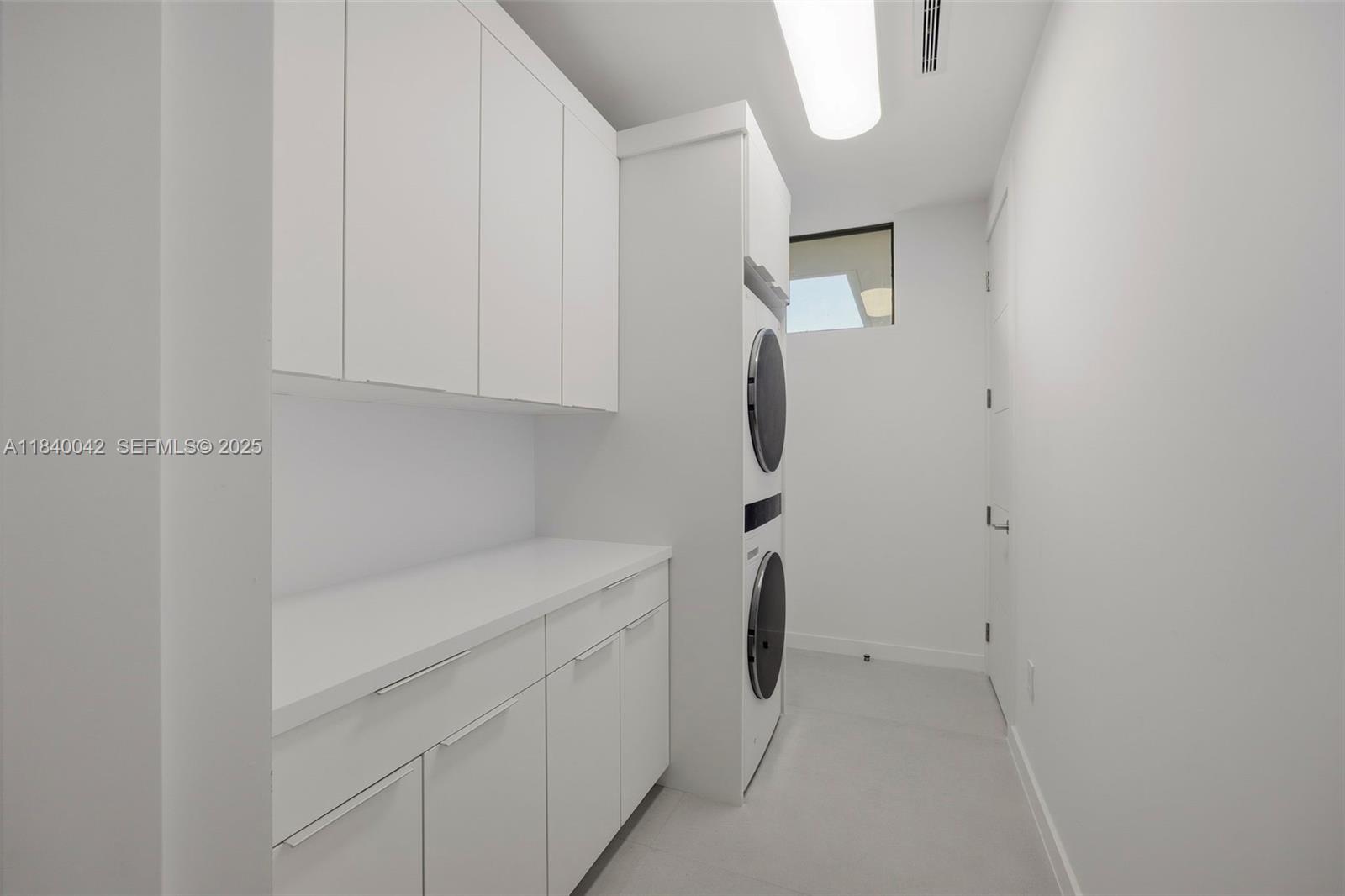 7965 SW 53rd Ave Miami, FL 33143