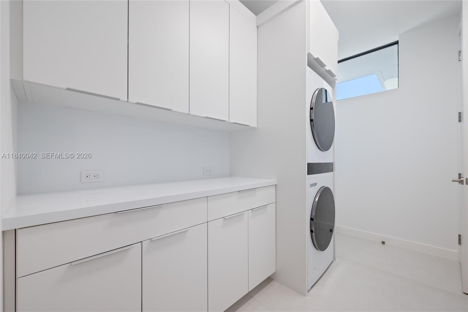 7965 SW 53rd Ave Miami, FL 33143