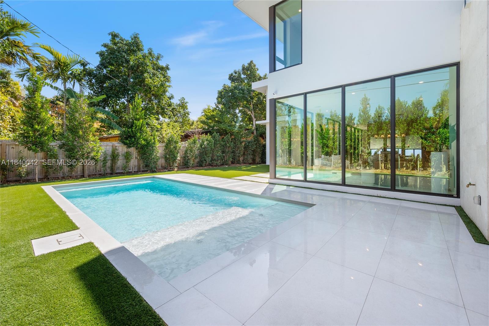 7965 SW 53rd Ave Miami, FL 33143