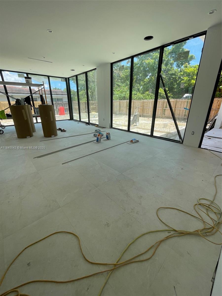 7965 SW 53rd Ave Miami, FL 33143