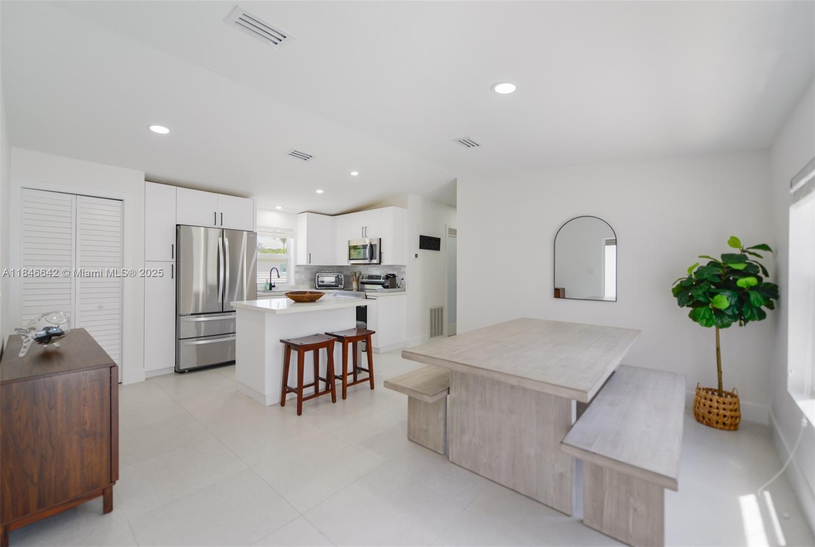 11 Mockingbird Rd