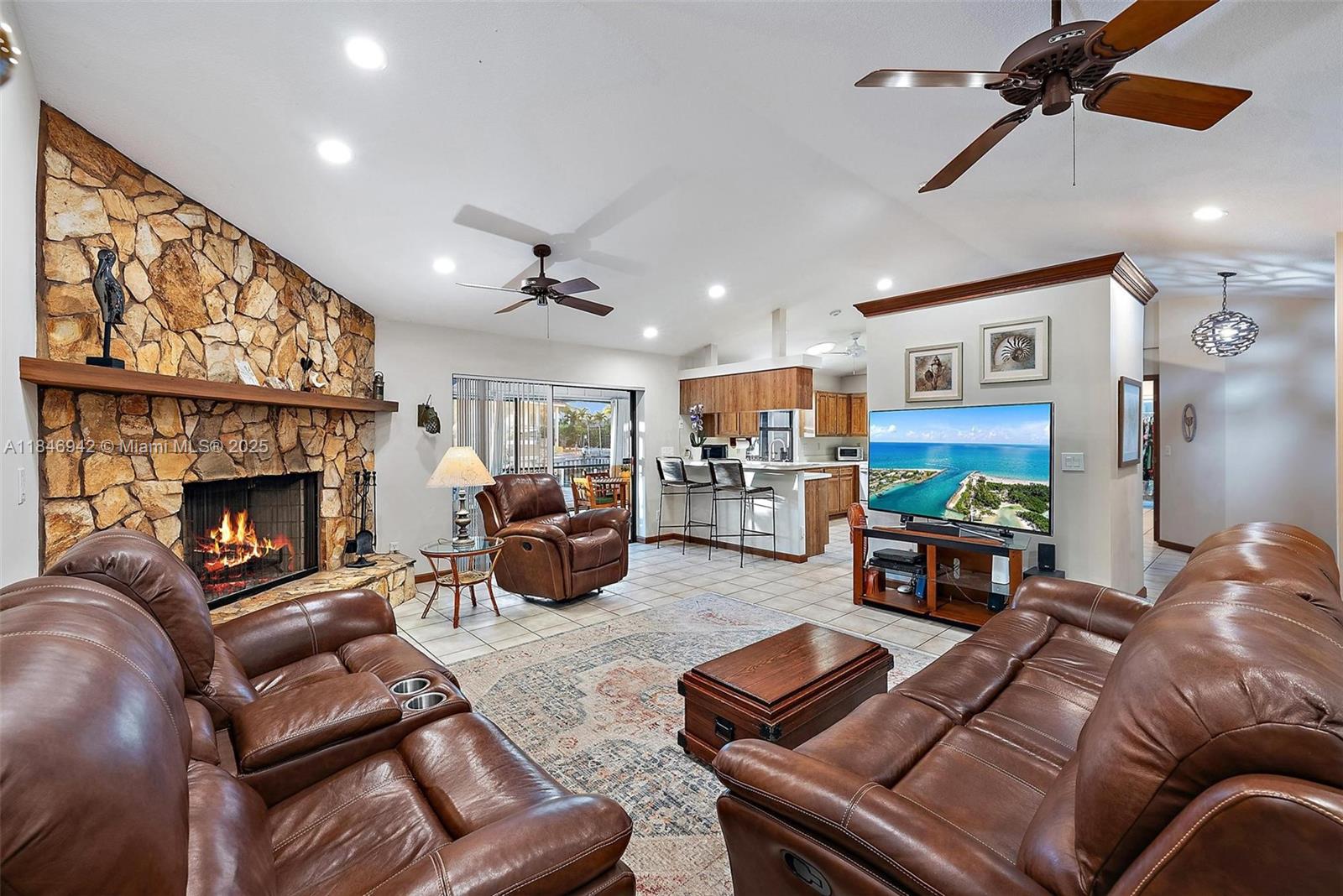 934 Penn Trl Jupiter, FL 33458