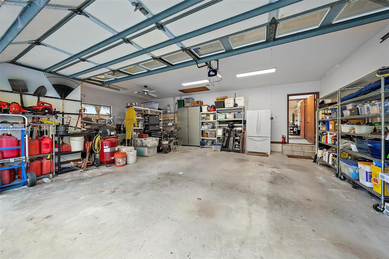 934 Penn Trl Jupiter, FL 33458