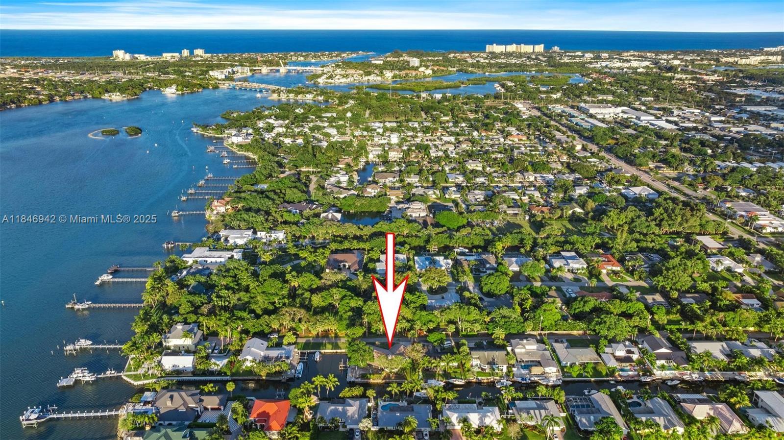 934 Penn Trl Jupiter, FL 33458