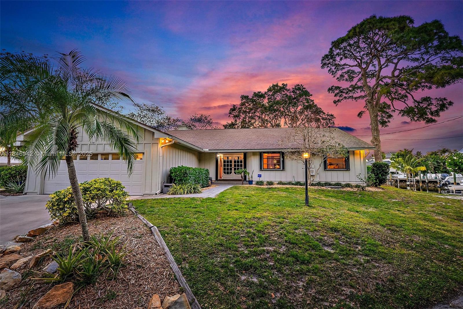 934 Penn Trl Jupiter, FL 33458