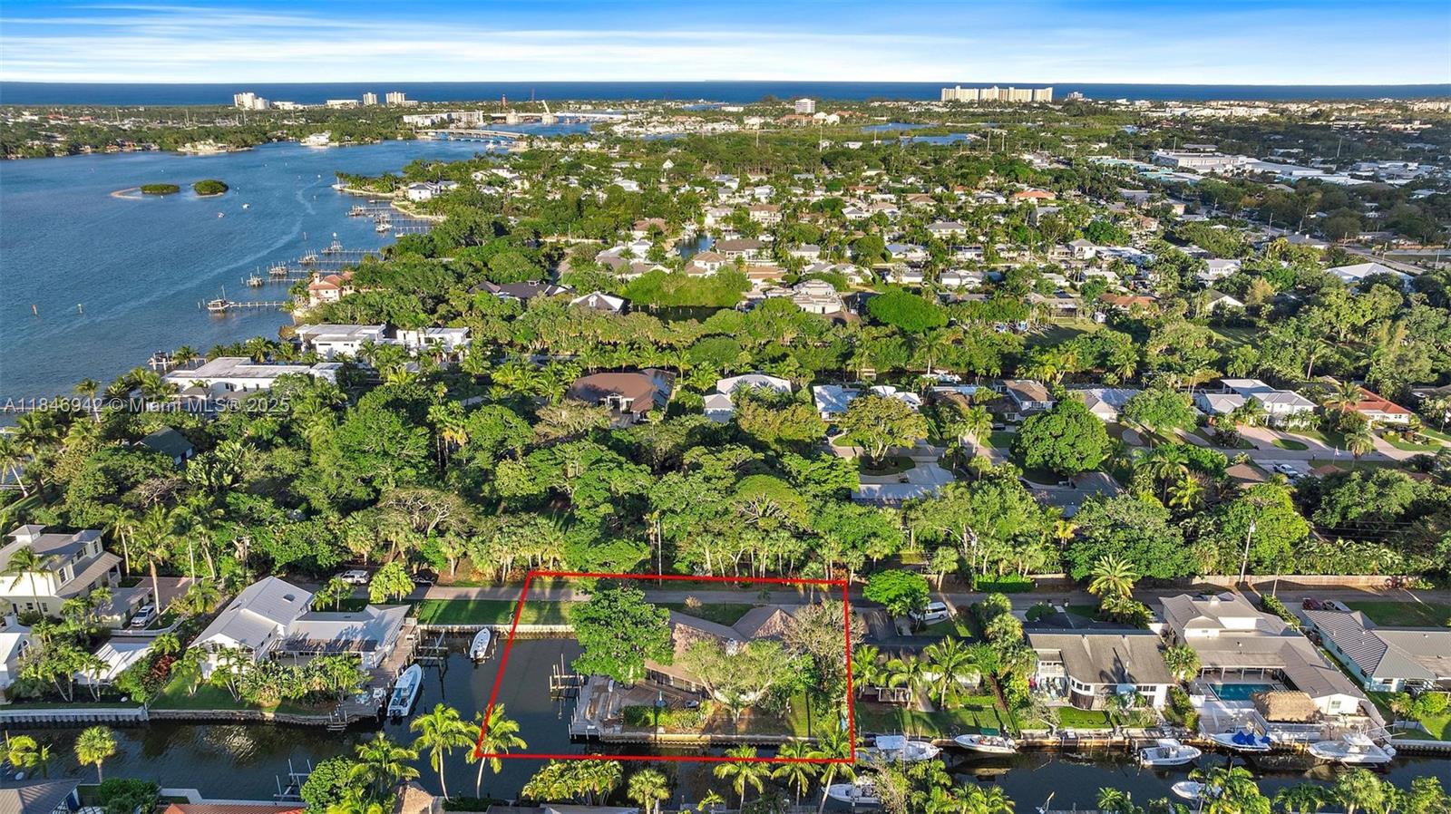 934 Penn Trl Jupiter, FL 33458