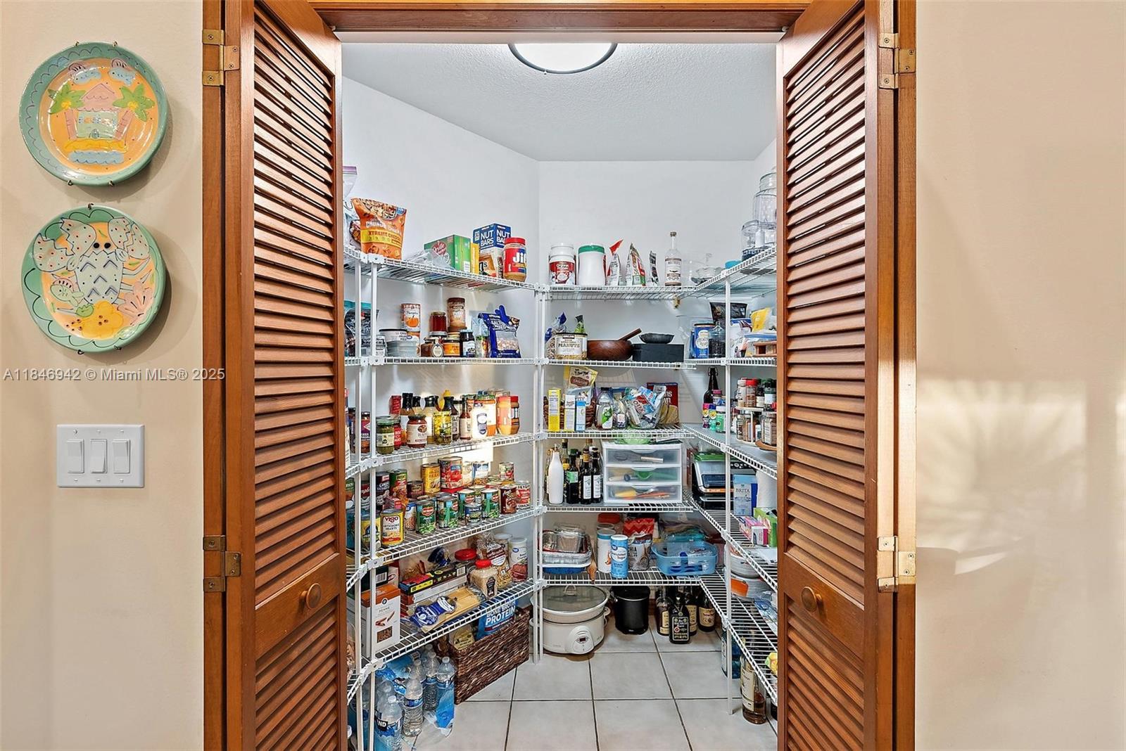 934 Penn Trl Jupiter, FL 33458