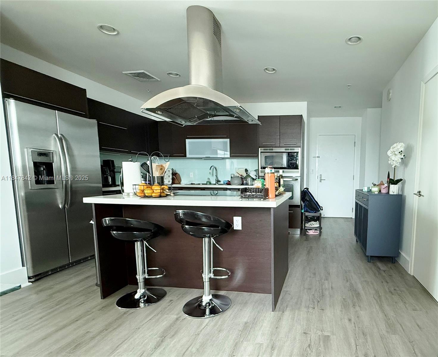 image Eloquence On The Bay Cond16