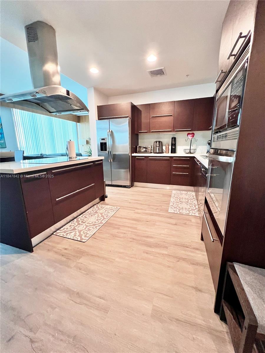 image Eloquence On The Bay Cond17