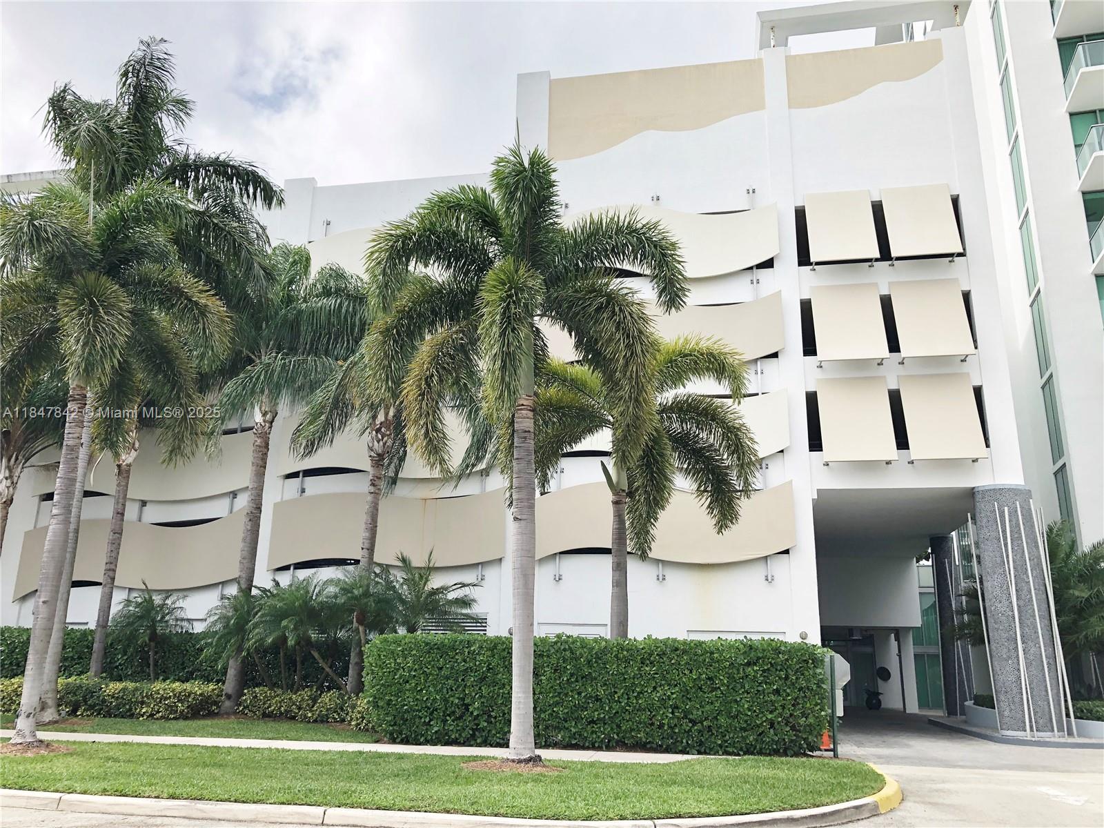 image Eloquence On The Bay Cond33