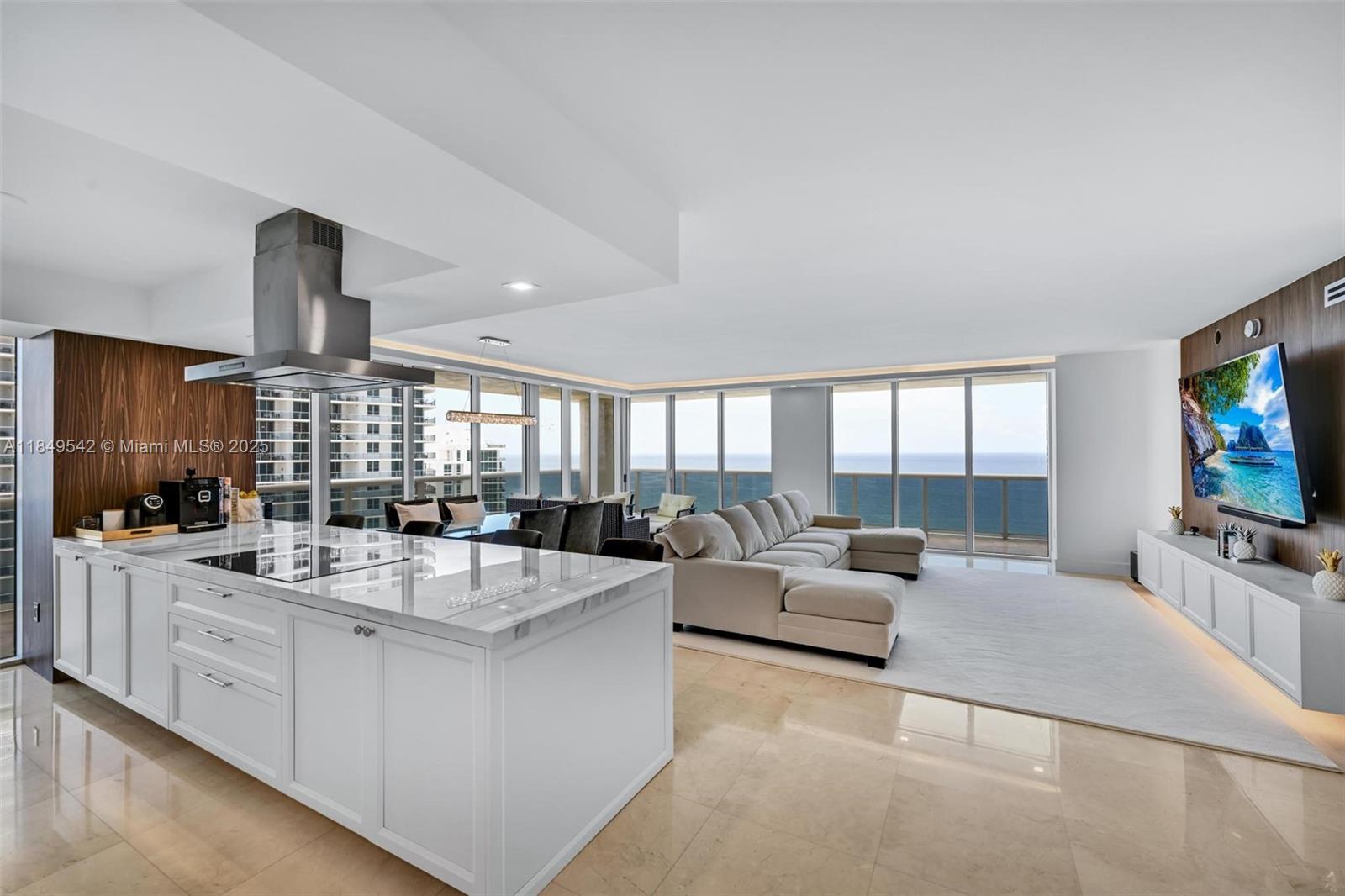 1800 S Ocean Dr #2601