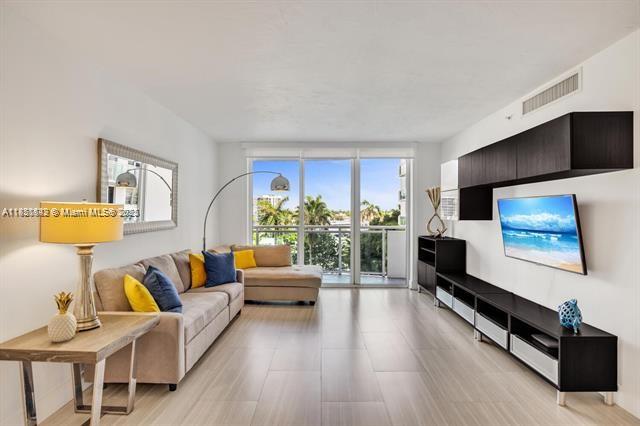 3001 S Ocean Dr #433