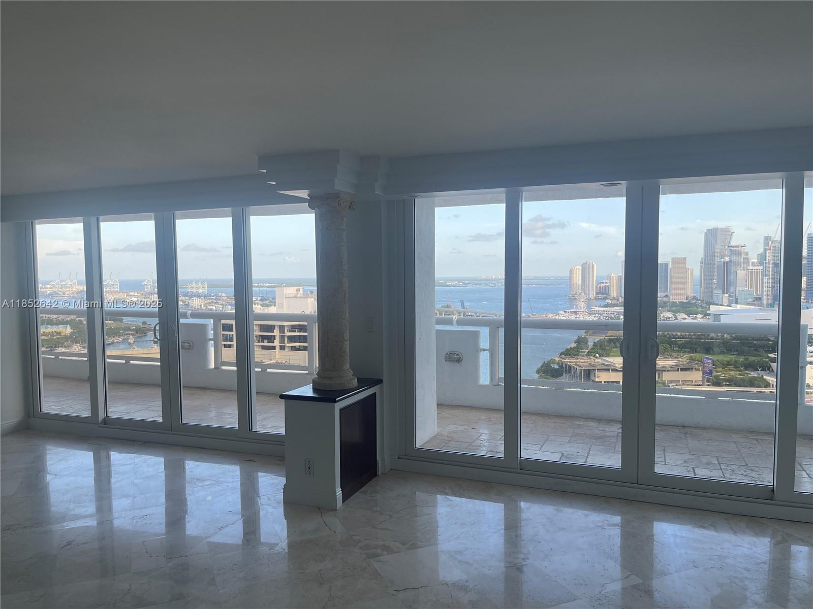 1717 N Bayshore Dr #B-4155