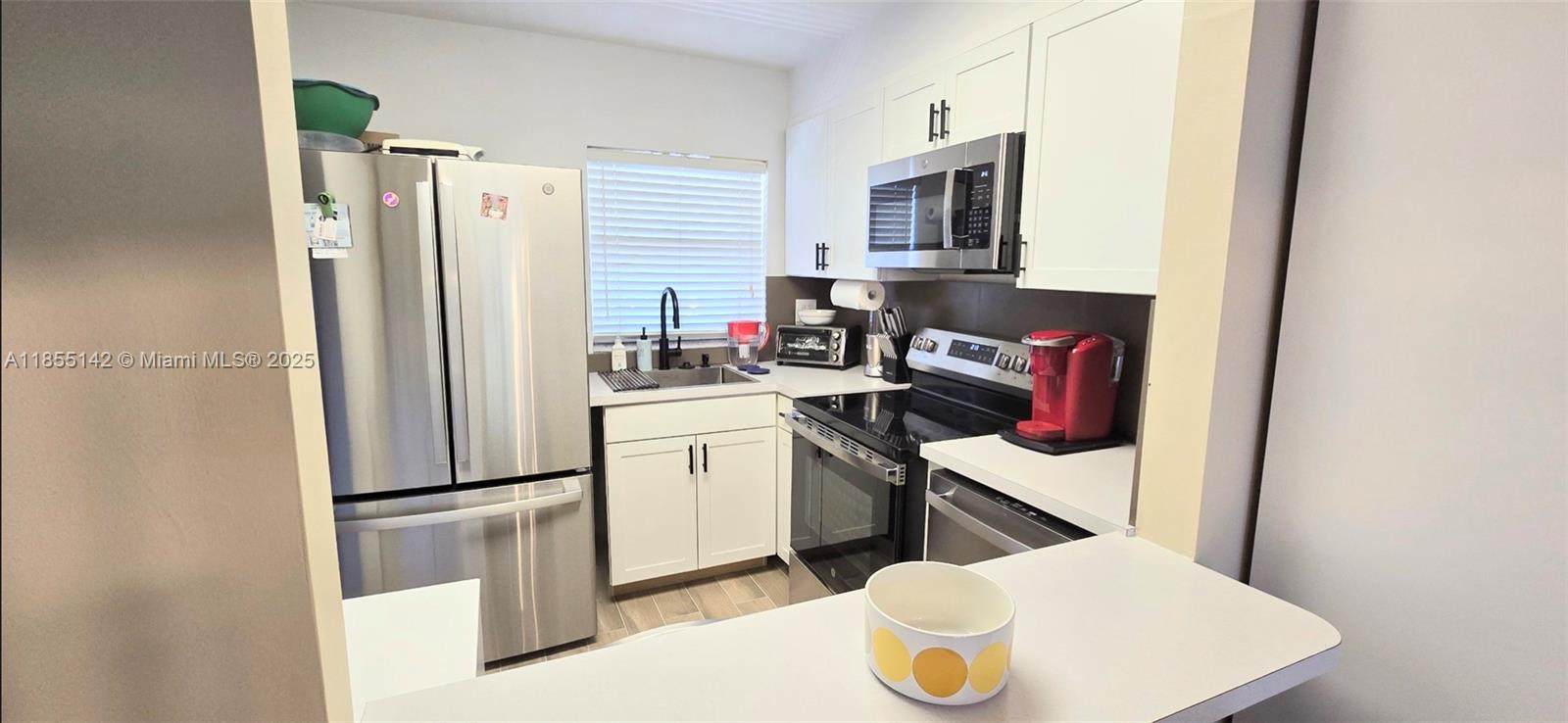 9480 Sunrise Lks Blvd #306