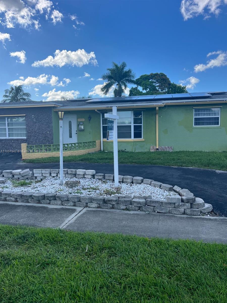 3401 NW 40th St