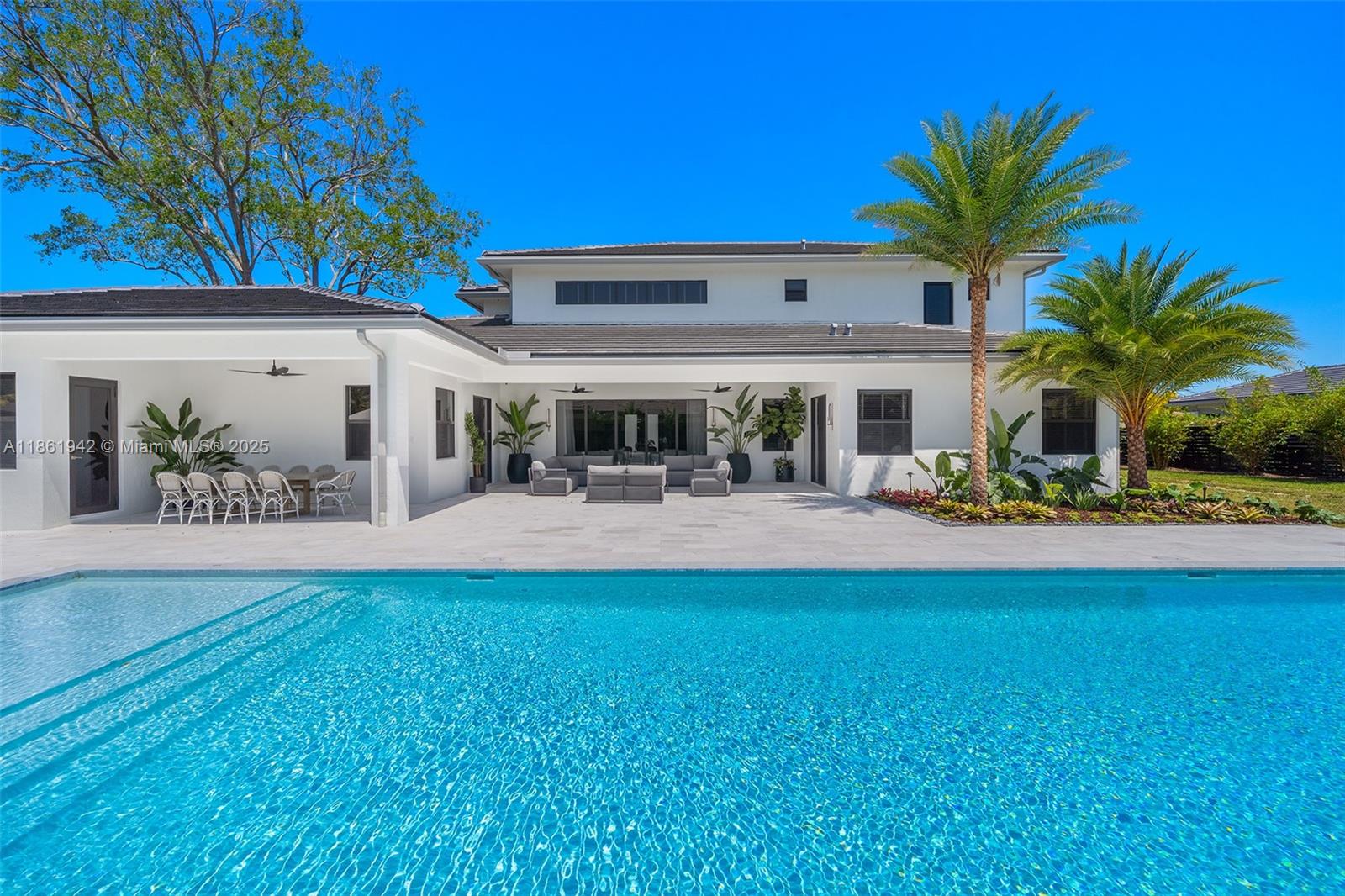 11062 SW 91st Ave Miami, FL 33176 11062 SW 91st Ave Miami, FL 33176