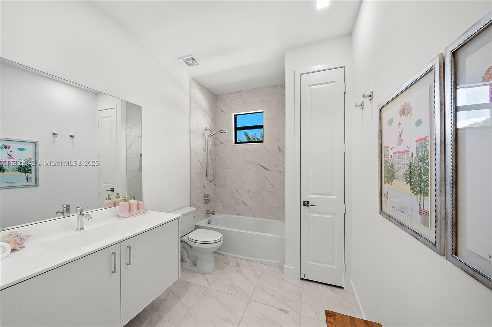 11062 SW 91st Ave Miami, FL 33176 11062 SW 91st Ave Miami, FL 33176