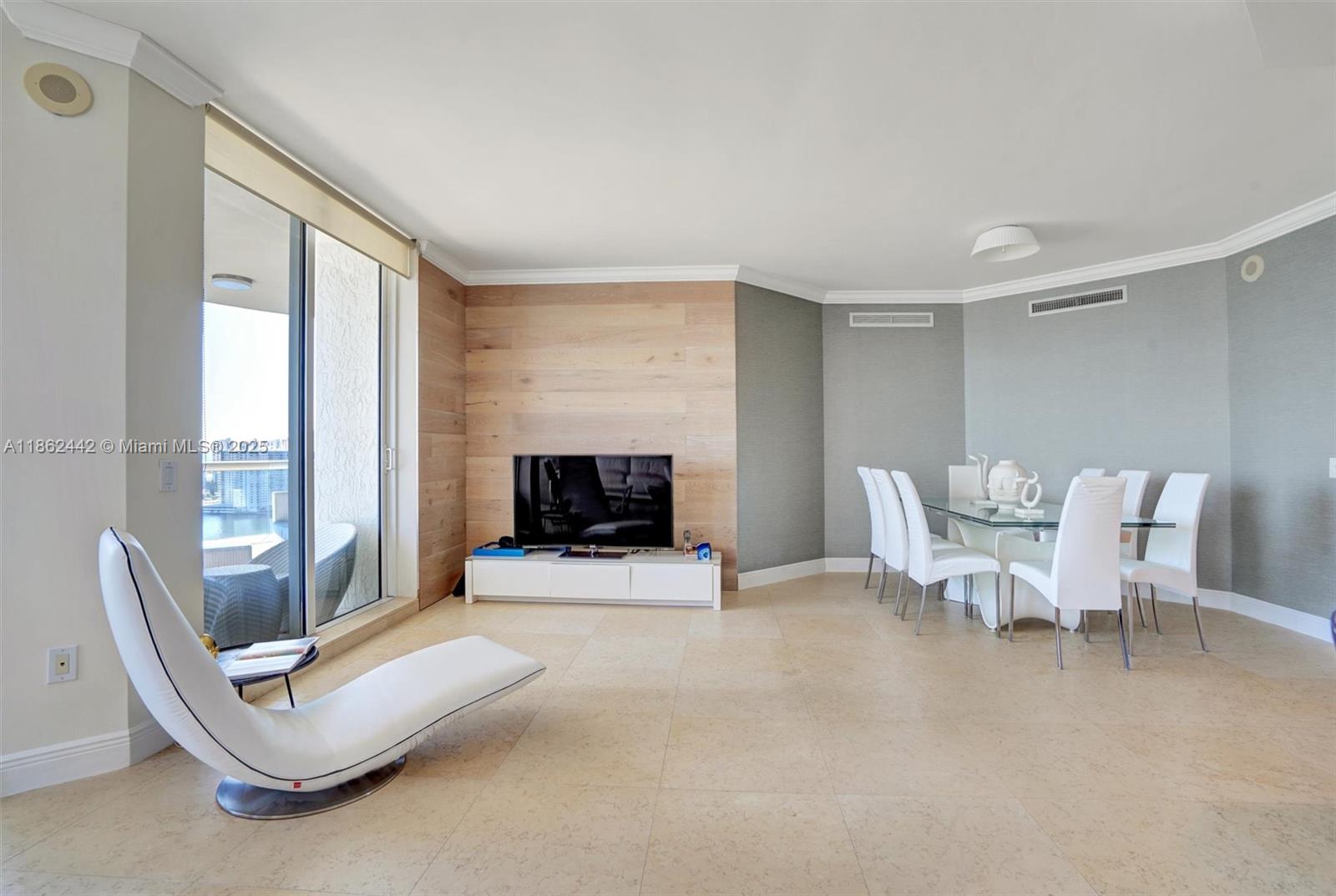 6000 Island Blvd #2204 Aventura, FL 33160