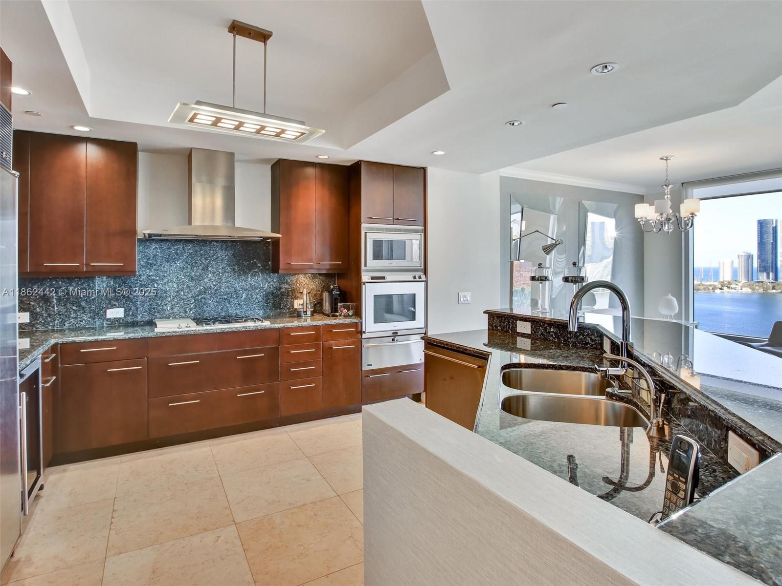 6000 Island Blvd #2204 Aventura, FL 33160