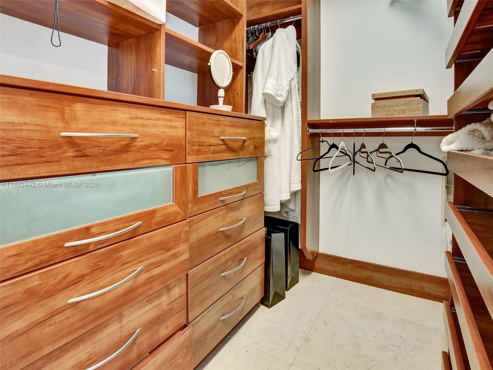 6000 Island Blvd #2204 Aventura, FL 33160