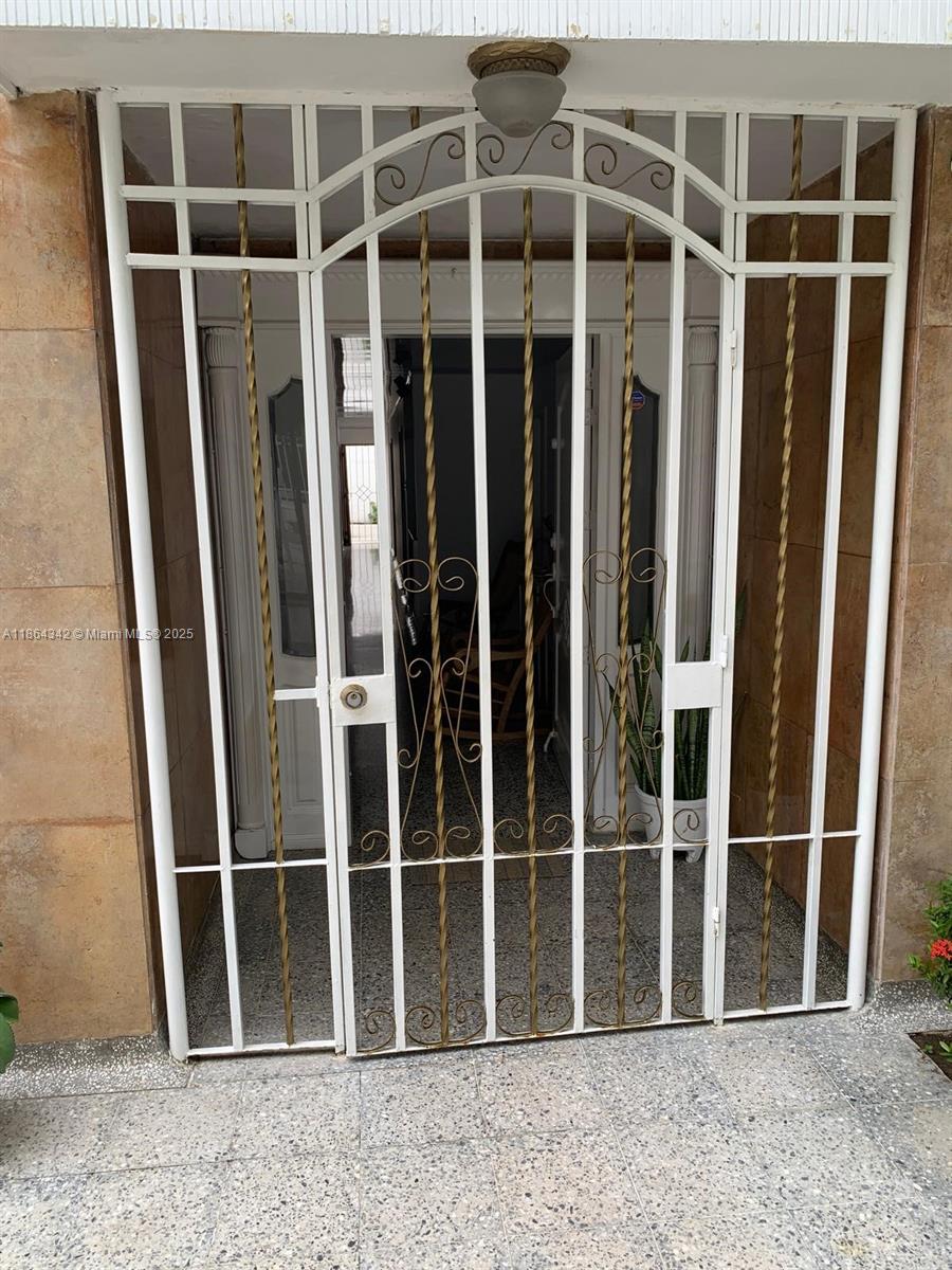 Carrera 42A4 84-212th