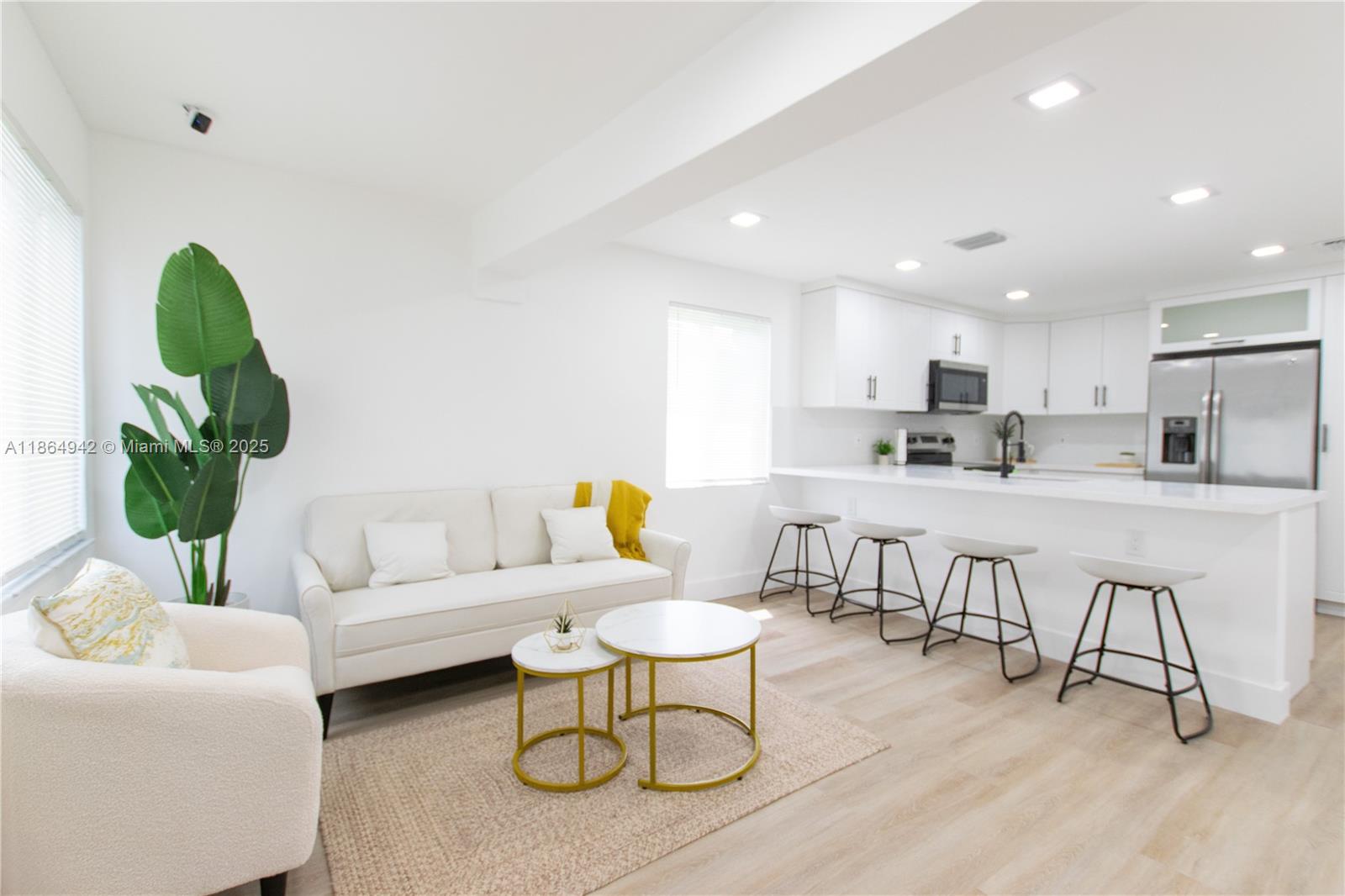 711 NW 15th Way,Fort Lauderdale, FL 33311