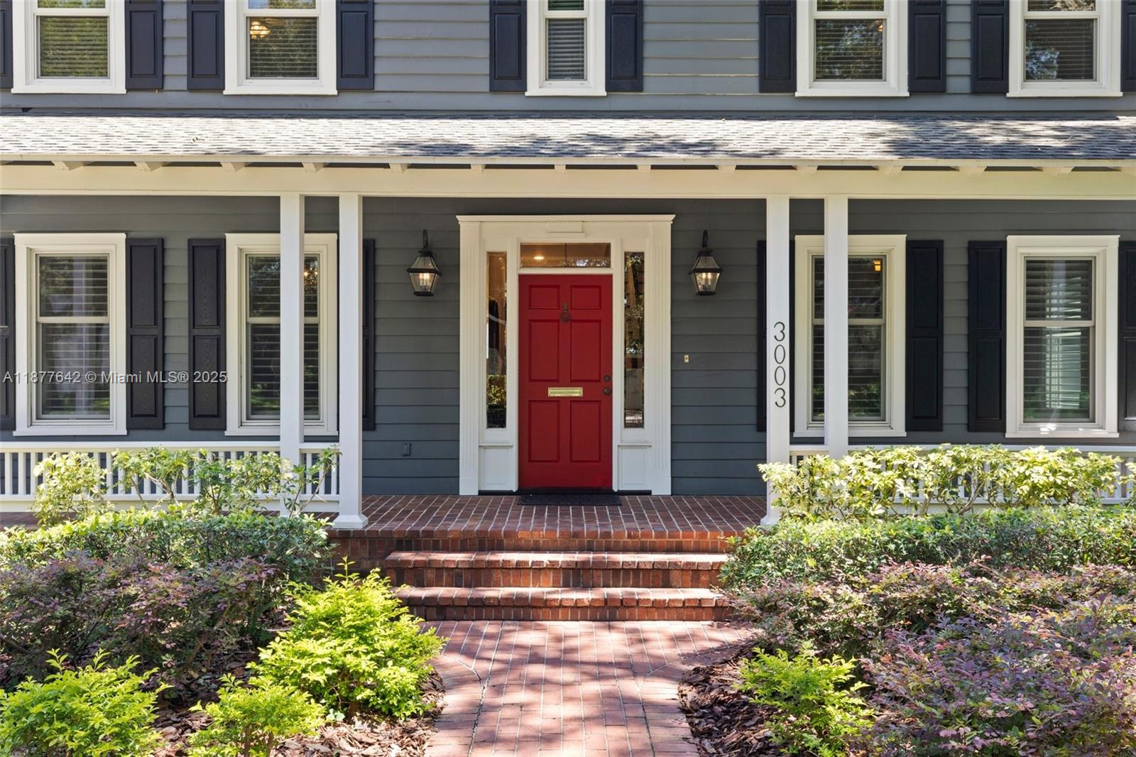 3003 W Villa Rosa Park Tampa, FL 33611