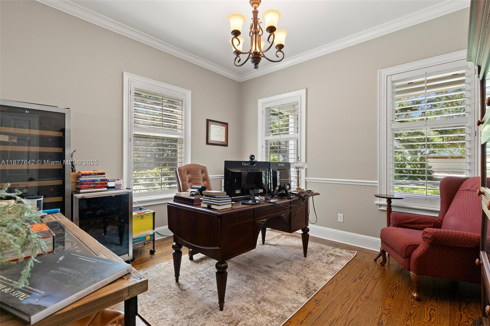 3003 W Villa Rosa Park Tampa, FL 33611